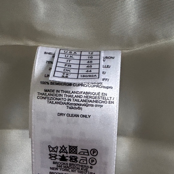 Vintage Brooks Brothers,  Blue and White Blazer and Skirt Set, size 12 - Picture 5 of 14